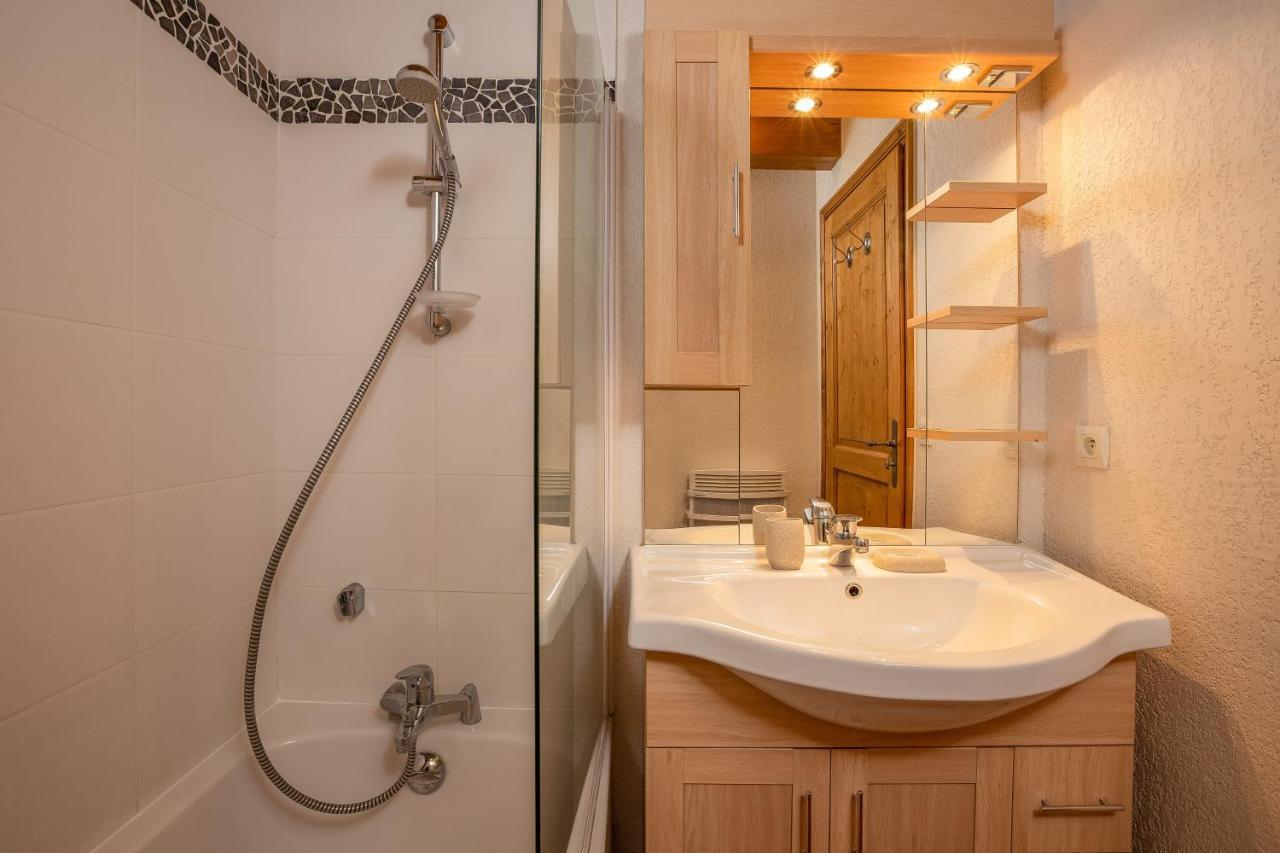 Chateau - Charming Apartment In The City Center With 3 Bedrooms - By Cozee Rentals Saint-Gervais-les-Bains Dış mekan fotoğraf